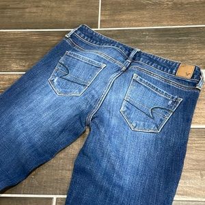American eagle size 6 skinny stretch jeans
